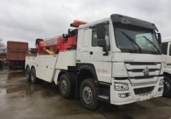 Sinotruk Howo 8x4 20-50t Wrecker Tow Truck for sale
