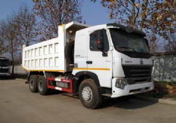 HOWO A7 6x4 dump truck